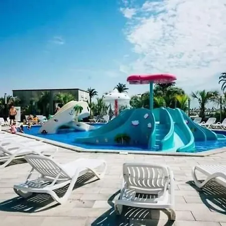 Alezzy Beach & Spa - Prima Linie La Mare Piscina,jacuzzi,sauna