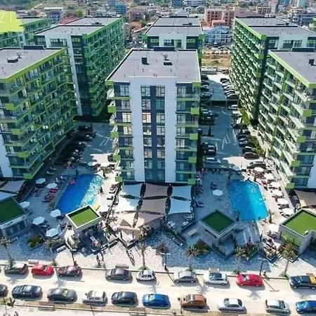 Alezzy Beach & Spa - Prima Linie La Mare Piscina,jacuzzi,sauna Apartamento Năvodari